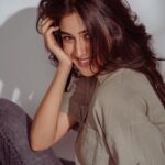 Sakshi Vaidya Instagram – sending my smiles through the lens 🥰 
.
.
.
.
Shot by- @puchi.photography