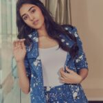 Sakshi Vaidya Instagram - couldn’t choose one, so posting them all ! 💁🏻‍♀️ Credits- Styled by - @ashwin_ash1 & @hassankhan_3 Style team - @stylebyannapurna Outfit - @mellowdrama_official @elevate_promotions Jewelry- @kushalsfashionjewellery Shot by - @arifminhaz