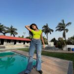 Sakshi Vaidya Instagram – I’m loving these hues ☺️ #weekendvibes