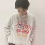 Sakura Ando Instagram - レジ横にいた知らないお兄さんがわたしを春巻き屋のお姉さんだと勘違いして、作ってくれた超優しさの塊おしゃれスウェット😊🌷