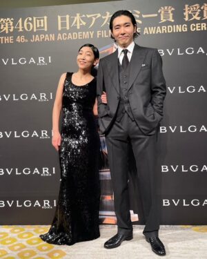 Sakura Ando Instagram - 👗@balenciaga 
💋💋💋
@babymixbaby 
@amano_onama 
@tomoe___nakayama 

takkun
@tomford 
#michikokitamura 
@amano_onama 
@chikashisuzuki1972 

最後は3年前のアカデミーでピースすなって言ってる動画です。