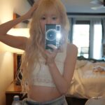 Sakura Miyawaki Instagram - 🧡💛
