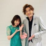 Sakurako Ohara Instagram – フレンズ・オブ・ディズニーコンサート2023

ありがとうございました✨🎻

とても豪華な方々と共演させていただきました…。
自分が出演者側なのに、裏では、ファンとして、皆さんの歌を聴いて、幸せな時間を過ごしていました😂

ファンクラブのブログで、たくさん色々書きたいと思いますが…

コラボしていただいた皆さん、
緊張していた私を、グッと支えてくださったこと、感謝でいっぱいです🥺

プライベートでも仲良くさせてもらってる屋比久ちゃんとのコラボは、決まった時から、飛び上がるほど嬉しかったです…
ハモリはとても難しかったけど、2人で歌うたび、毎回毎回、嬉しさで涙が出そうでした。しかもそれが「Color of the window」✨いつかまた歌いたい…

そしてDa-iCEの花村想太さん。
「とびら開けて」を歌うのは、とても責任感がありました。それでも、自然と楽しく歌えたのは花村さんだったからだと感じております。お互い、自曲の中には、振り付け師が、共通のYWKIさんだったりして、盛り上がっておりました！とっても楽しかった🥺

そして、濱田めぐみさんが歌うはずだった「美女と野獣」。
私自信、めぐさんの歌を聴くのを楽しみにしておりました。
シュガーさんこと、佐藤隆紀さんが、真摯に協力してくださり、なんとかなんとか、お届けすることができました。
1日も早く、めぐさん、良くなりますように…

はぁ、久々に、インスタにこんなにたくさん書いた笑
でもまだまだ話したいことある、から、続きはブログで😘

あ、でもこれだけは！
しょこたんさんこと、中川翔子さん、ご結婚おめでとうございます🎊
帰り際、ご挨拶したら、
「大原家に幸あれ！！」って大きな声をいただけた喜び、忘れません✨
らぶです❤️

今日からはツアーモード！！
福岡、待ってろぉ🔥