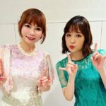 Sakurako Ohara Instagram – フレンズ・オブ・ディズニーコンサート2023

ありがとうございました✨🎻

とても豪華な方々と共演させていただきました…。
自分が出演者側なのに、裏では、ファンとして、皆さんの歌を聴いて、幸せな時間を過ごしていました😂

ファンクラブのブログで、たくさん色々書きたいと思いますが…

コラボしていただいた皆さん、
緊張していた私を、グッと支えてくださったこと、感謝でいっぱいです🥺

プライベートでも仲良くさせてもらってる屋比久ちゃんとのコラボは、決まった時から、飛び上がるほど嬉しかったです…
ハモリはとても難しかったけど、2人で歌うたび、毎回毎回、嬉しさで涙が出そうでした。しかもそれが「Color of the window」✨いつかまた歌いたい…

そしてDa-iCEの花村想太さん。
「とびら開けて」を歌うのは、とても責任感がありました。それでも、自然と楽しく歌えたのは花村さんだったからだと感じております。お互い、自曲の中には、振り付け師が、共通のYWKIさんだったりして、盛り上がっておりました！とっても楽しかった🥺

そして、濱田めぐみさんが歌うはずだった「美女と野獣」。
私自信、めぐさんの歌を聴くのを楽しみにしておりました。
シュガーさんこと、佐藤隆紀さんが、真摯に協力してくださり、なんとかなんとか、お届けすることができました。
1日も早く、めぐさん、良くなりますように…

はぁ、久々に、インスタにこんなにたくさん書いた笑
でもまだまだ話したいことある、から、続きはブログで😘

あ、でもこれだけは！
しょこたんさんこと、中川翔子さん、ご結婚おめでとうございます🎊
帰り際、ご挨拶したら、
「大原家に幸あれ！！」って大きな声をいただけた喜び、忘れません✨
らぶです❤️

今日からはツアーモード！！
福岡、待ってろぉ🔥