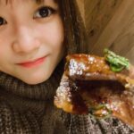 Sakurako Ohara Instagram - ふわっ 今日でデビュー9周年とのこと…🥺✨ 感謝しかありません🥲 え。。待って。 まってマッテMATTE 9年⁉︎ もうそんなに経つの…😱? 恐ろしい💦 明日からまたツアーも始まります♪ たくさんの“ありがとう”届けたいと思います‼︎ めでたい日なので、 “ふわふわ”浮かれてきます🍺