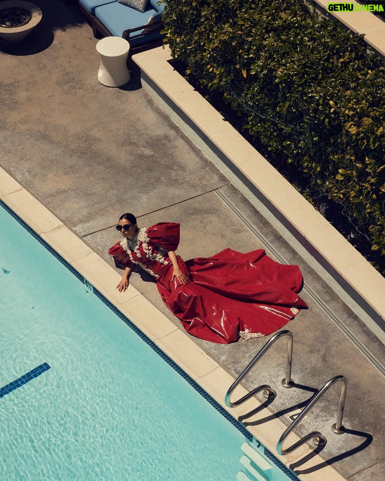 Salma Abu Deif Instagram - Check my interview with @voguearabia about When in LA and the city of 🌴 🌟 talking about the industry of filmmaking and fashion. Shot by: @gabrieledimartino Production: @koralcommunication @gildakoralflora #losangeles #voguearabia