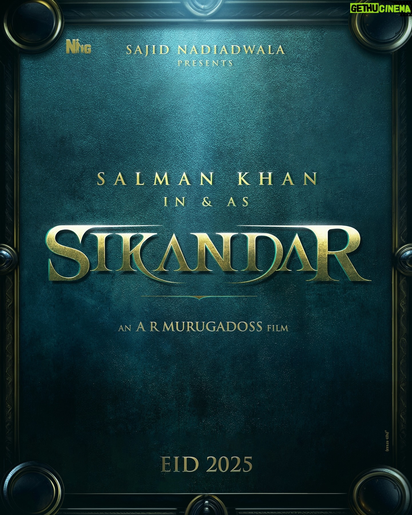 Salman Khan Instagram - Iss Eid ‘Bade Miyan Chote Miyan’ aur ‘Maidaan’ ko dekho aur agli Eid Sikandar se aa kar milo…. Wish u all Eid Mubarak! #SajidNadiadwala Presents #Sikandar Directed by @a.r.murugadoss @nadiadwalagrandson @wardakhannadiadwala #SikandarEid2025