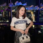 Sam Instagram - Tính mời anh đi ăn tối nhưng lại sợ thành bữa tối của anh 🤭