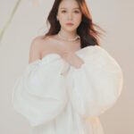 Sam Instagram – Bé Bầu này điệu quá ☺️
—————————
Makeup: @hiwon2412 
Photo: @iam_linhpham 
Stylist: @maikhacduy 
Cameraman: @duyhuynh812