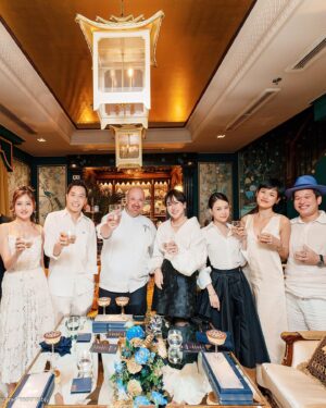 Sam Instagram - Dinner tại nhà chị đẹp @chengbaophuong 🍾🥂🥂