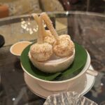 Sam Instagram – Cảm lạnh có thể là do gió, nhưng cảm nắng chắc chắn là do em 😝