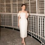 Sam Instagram - Tối qua em là nàng thơ đi trẩy hội cùng chị em @ivy_moda