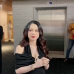 Sam Instagram - Cái clip dễ thương ghê nè 🥰 Bé Bầu đi đám cưới bạn Diễm My ❤️