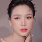 Sam Instagram - Xem hình em, anh phải kéo qua Vì nhìn e trong ảnh phải gọi là quá keo 🤭 ————————— Mk @hiwon2412 Hair @jiminhw309