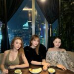 Sam Instagram - Hội chị em hướng nội 😝😝