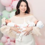 Sam Instagram – @ijin_ijun Happy full month ❤️