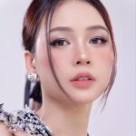 Sam Instagram – Dạo này cứ bị mất ngủ
Đêm nào cũng bị mộng You 😍
——————
Mk @hiwon2412