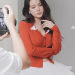 Sam Instagram - Giáng sinh là mùa để yêu thương 🎄🎄 Chúc tất cả mọi người đều có được tình yêu trong mùa đông này nhé ❤️ —————— Makeup: @hiwon2412 Photo: @iam_linhpham Stylist: @maikhacduy Cameraman: @duyhuynh812
