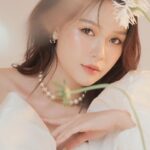 Sam Instagram - Bé Bầu này điệu quá ☺️ ————————— Makeup: @hiwon2412 Photo: @iam_linhpham Stylist: @maikhacduy Cameraman: @duyhuynh812