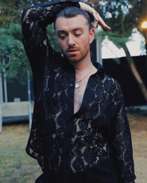 Sam Smith Instagram - To all my South American sailors. This picture is from my last shows in South America. I was 26 when this picture was taken. I’ll never forget the shows we did in South America all those years ago. We had just done over 100 shows of ‘The Thrill Of It All’ tour and by the time we got to South America, I had just released Dancing With A Stranger. I was moving so fast into a new era of music and life. I remember in Buenos Aires, Santiago, São Paulo, Bogotá I truly came alive on stage. Your love and energy all those years ago gave me permission to be myself and move and sing in ways I never thought possible. This is a full circle moment for me. I am so excited to be with you again, after all these years and after so much change and work and music. Blackout is the final instalment of the Gloria tour and we are so honoured to share the final shows of this era with you. Let’s have fun and celebrate our love revolution. I love you all x