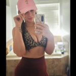 Samantha Johnson Instagram - hump day dump 28