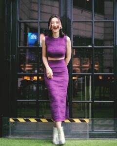 Samantha Ko Instagram - 忙 忙 碌 碌 💜 @wwchezw @longchamp #sammko