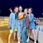 Samantha Ko Instagram – 難得的假期
更難得的是可以跟龍虎豹一起過 😂😂
這次還有終極特別任務
多謝Joey Sa 嬌幫我完成一直以來的小心願
我也很期待播出 😚😘
#因為是朋友呀2