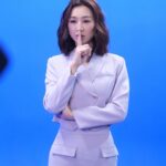 Samantha Ko Instagram – 又幸福了☺️ hahaha～ 

#sammko #無限超越班 #新聞女王