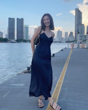 Samantha Ko Instagram - 想去旅行了🌴🌻☀️🏖️

#sammko