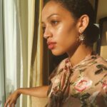 Samantha Logan Instagram - dreaming of when my skin wasn’t freaking the fuck out 👍🏽👍🏽👍🏽