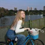 Samantha Melanie Coates Instagram - จีบได้ปั่นจักรยานเป็น🚴🏼‍♀️
