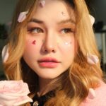 Samantha Melanie Coates Instagram - 🏹dear cupid, try again💘 #happyvalentinesday Make up: @jainieme Hair: @tatar_styles