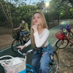 Samantha Melanie Coates Instagram - จีบได้ปั่นจักรยานเป็น🚴🏼‍♀️