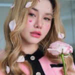 Samantha Melanie Coates Instagram - 🏹dear cupid, try again💘 #happyvalentinesday Make up: @jainieme Hair: @tatar_styles