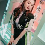 Samantha Melanie Coates Instagram – I don’t believe in a happy ending🤔
I believe in happy now🤗 

@PUMATHAILAND 
#PUMATH #TEAMPALERMO #PUMAPALERMO