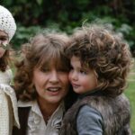 Samantha Vallejo-Nágera Instagram – Feliz día de la madre 
1-Mi madre.La mejor abuela con Cloe y Peter 
2-Mi madre con Cloe, grandes amigas
3-Mi madre y yo con Cloe y Peter
4-La primera vez que fui madre Cloe
5-La segunda vez que fui madre Peter
6-La tercera vez que fui madre Patrick
7-La cuarta vez que fui madre Diego 
Los cuatro días más importantes de mi vida
Siempre quise ser madre 
Lo más bonito y lo más duro que hay.
El camino más largo.
Felicidades