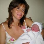 Samantha Vallejo-Nágera Instagram – Feliz día de la madre 
1-Mi madre.La mejor abuela con Cloe y Peter 
2-Mi madre con Cloe, grandes amigas
3-Mi madre y yo con Cloe y Peter
4-La primera vez que fui madre Cloe
5-La segunda vez que fui madre Peter
6-La tercera vez que fui madre Patrick
7-La cuarta vez que fui madre Diego 
Los cuatro días más importantes de mi vida
Siempre quise ser madre 
Lo más bonito y lo más duro que hay.
El camino más largo.
Felicidades