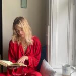 Samara Weaving Instagram - New Dorp. New York. Ft. @trouserteeth