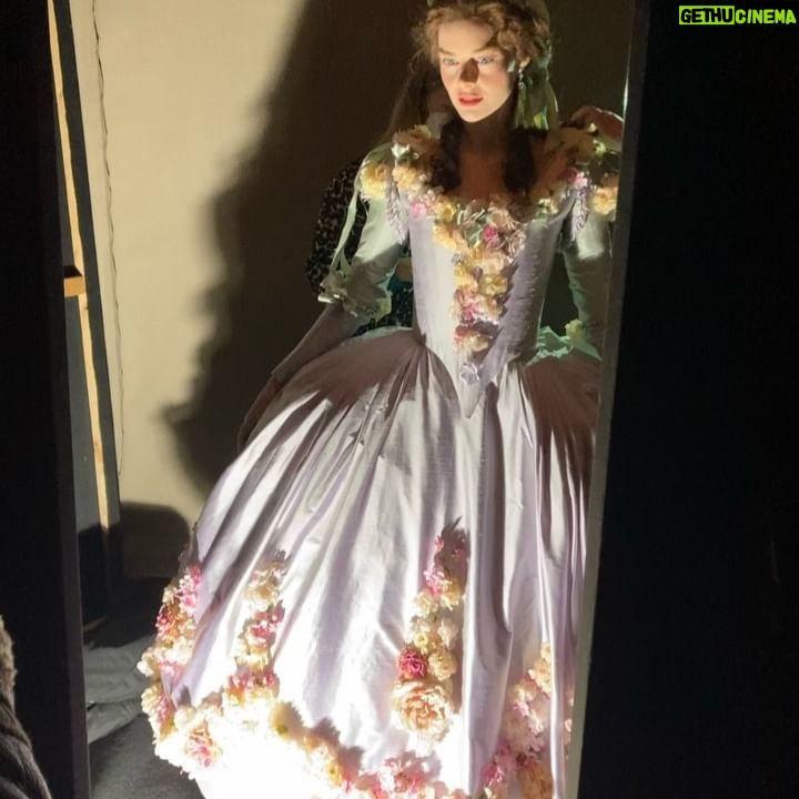 Samara Weaving Instagram - @chevaliermovie is out today! Go go go to a theatre and have a cute date. Go!