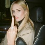 Samara Weaving Instagram - It’s giving overheard in LA. @balenciaga