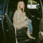 Samara Weaving Instagram - It’s giving overheard in LA. @balenciaga