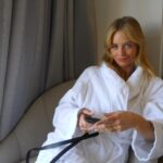 Samara Weaving Instagram - What happened last week? @dorso 💕🫡