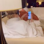 Sammi Cheng Instagram – 👀👀
睇嘢。但係咩都睇唔到。😆
#唔笑唔緊要確係好無聊😬
#鍾無艷個妹鍾無聊
#mo聊系列
#喜劇底唔失禮
