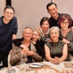 Sammi Cheng Instagram - ❤️❤️❤️❤️ 認識杜sir ，踏入第廿四年。 一切由「孤男寡女」開始。 廿四年，仍是感恩感激並感謝遇上。 昨天是他生日之「聚」。 生日快樂，杜sir. #生日快樂 #正在拍攝新戲的杜sir #剪掉長髮的能幹杜太 #一天食一餐的古仔 #忙於電影剪接的阿叔 #繼續養尊處優的紅姑 #活躍勤奮的幕後elaine #思想天馬行空的Mi