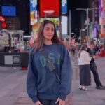 Sana Makbul Instagram - Times Square 😍