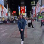 Sana Makbul Instagram - Times Square 😍
