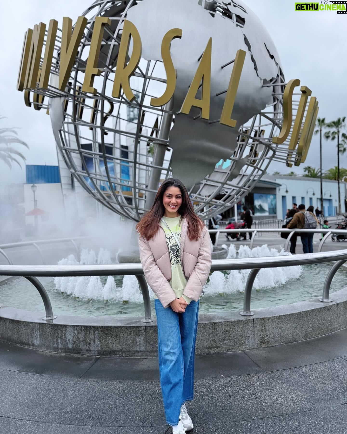Sana Makbul Instagram - A day @unistudios #losangeles