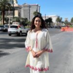 Sana Makbul Instagram - EID MUBARAK 🤲🏻❤️😇 May the Magic of Eid fill our Hearts with Love , Peace & Happiness