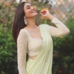 Sana Makbul Instagram - Guess the colour