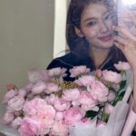 Sana Minatozaki Instagram - 보오옴🌸🌷🩷
